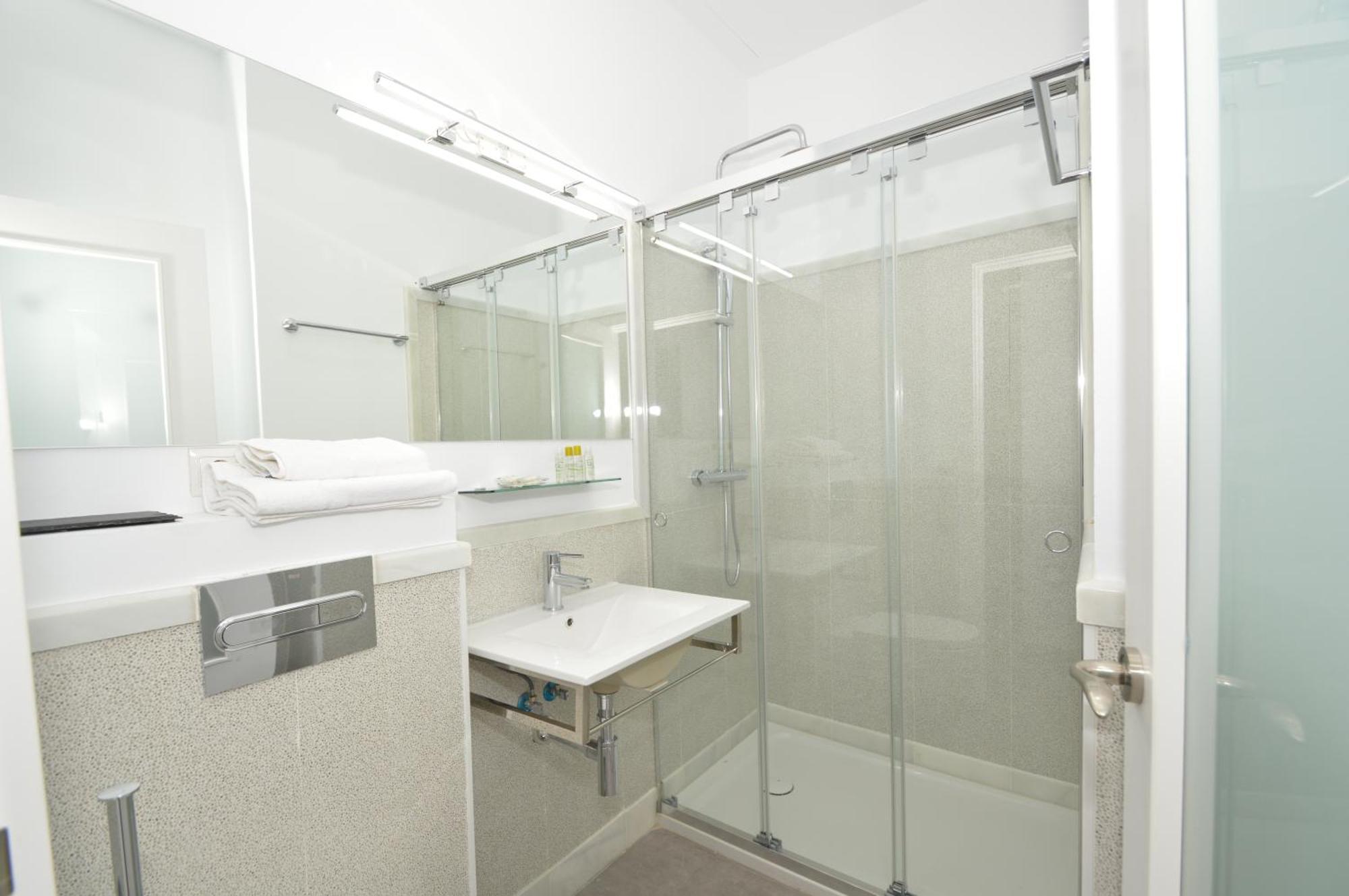 Apartamento The Zentral Plaza de Armas Sevilla Exterior foto